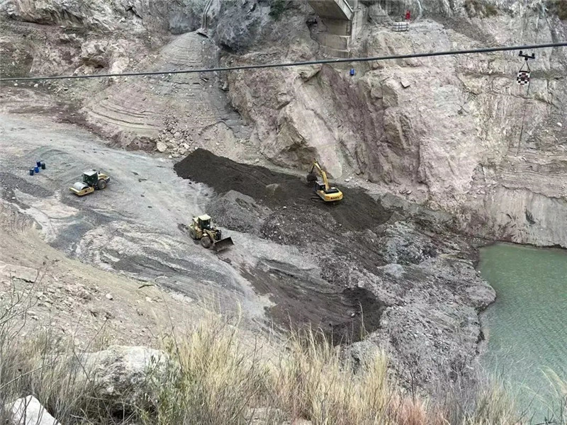 file0004.jpg file0004.jpg